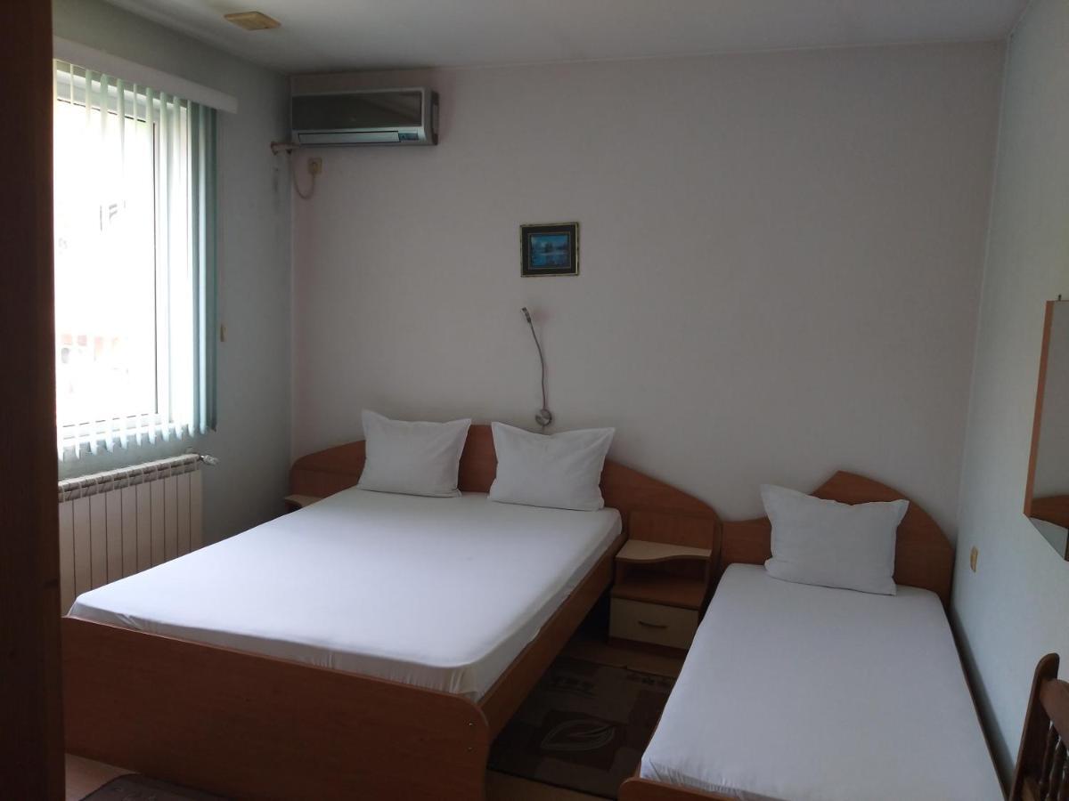 Hotel Tsarevets أسينوفغراد المظهر الخارجي الصورة